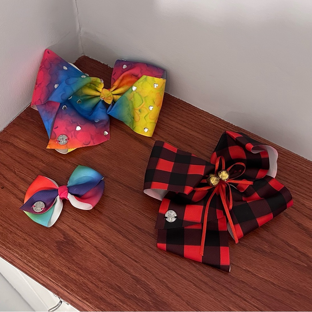 Lot of 3 JoJo Siwa Bows